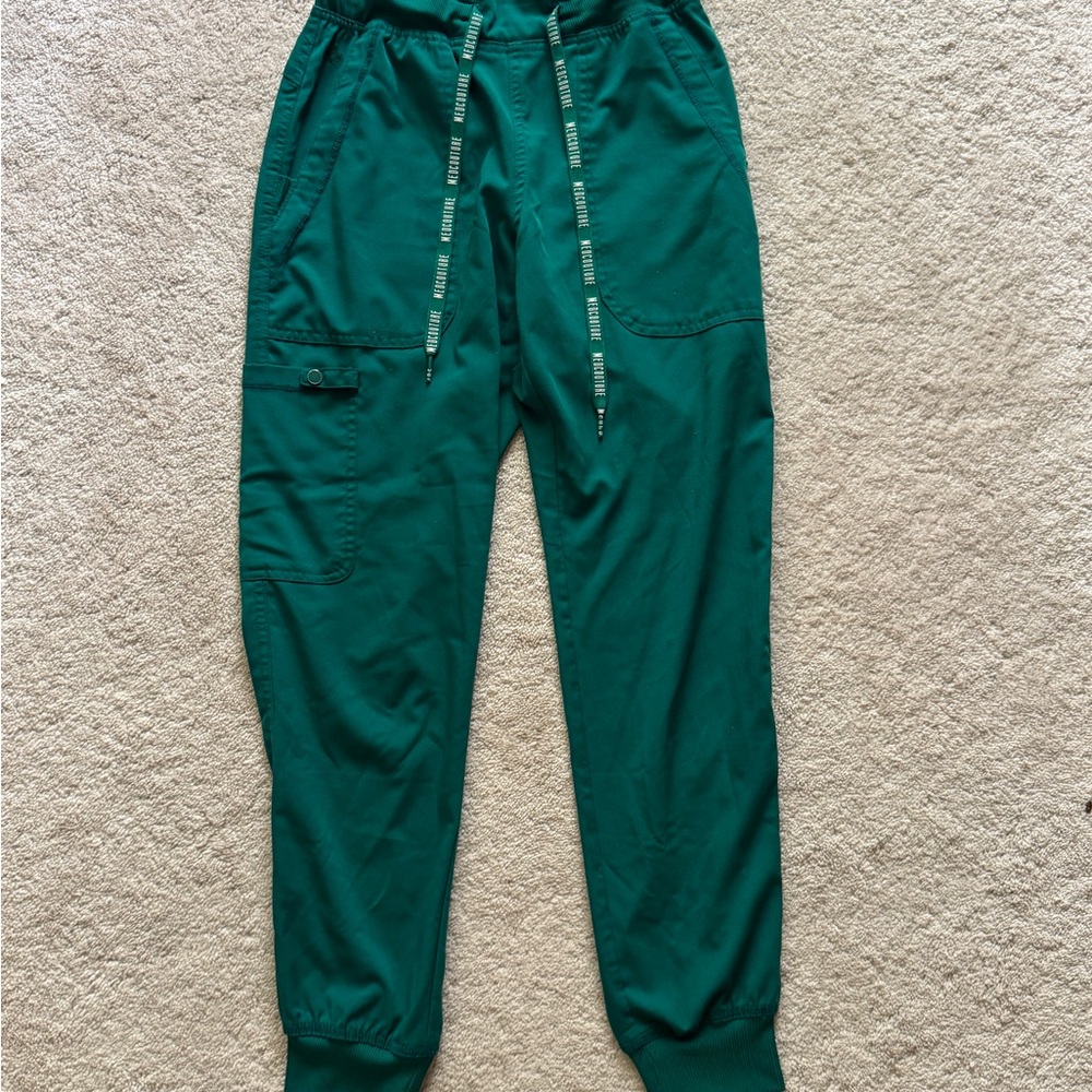 Med Couture Emerald Green Pants - Picture 2 of 5
